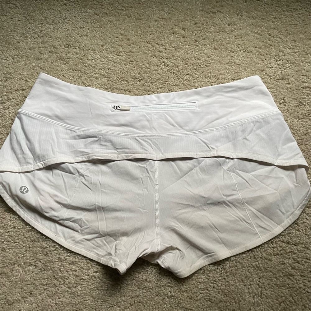 white lululemon speed up shorts